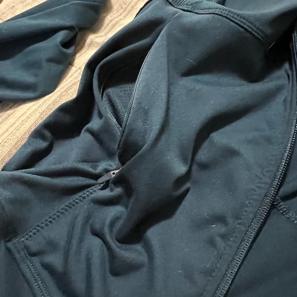 Blue Jacket - Picture 3 of 6